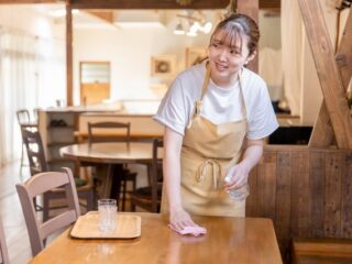 フードコートでのアルバイトの仕事とは？